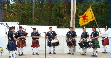 tn_WIF08-Pipers03.jpg